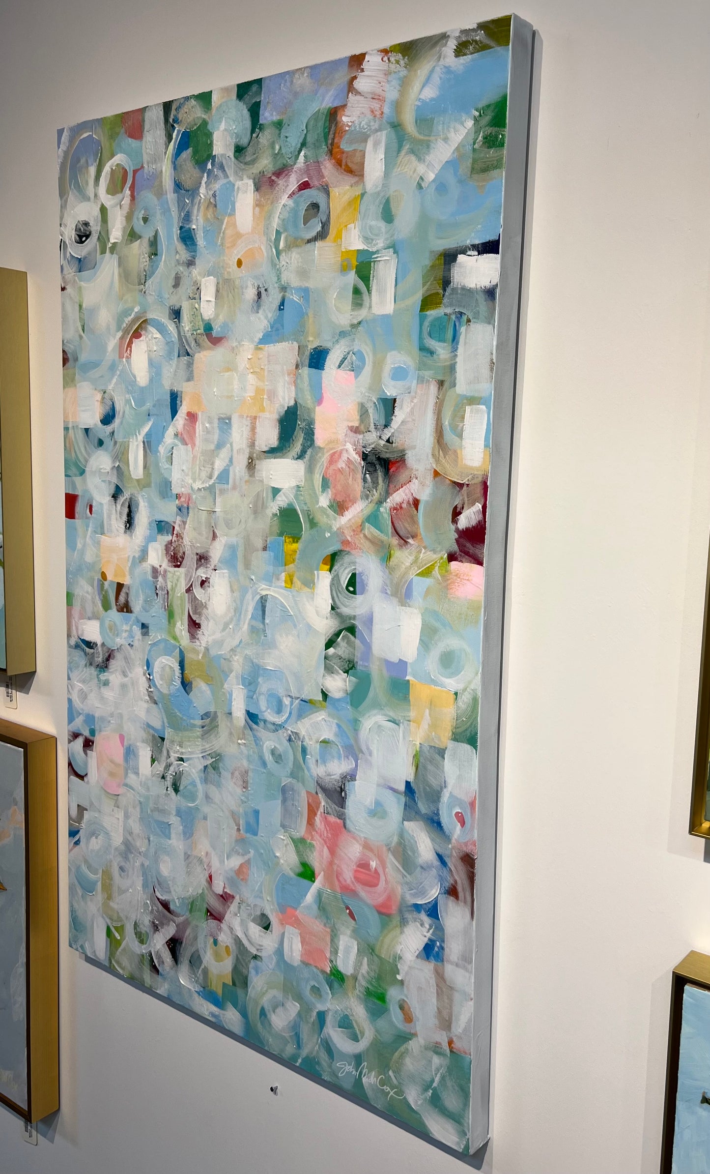 Medium Abstract Multicolor